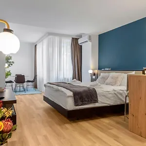 Uni88 Apartments דירה