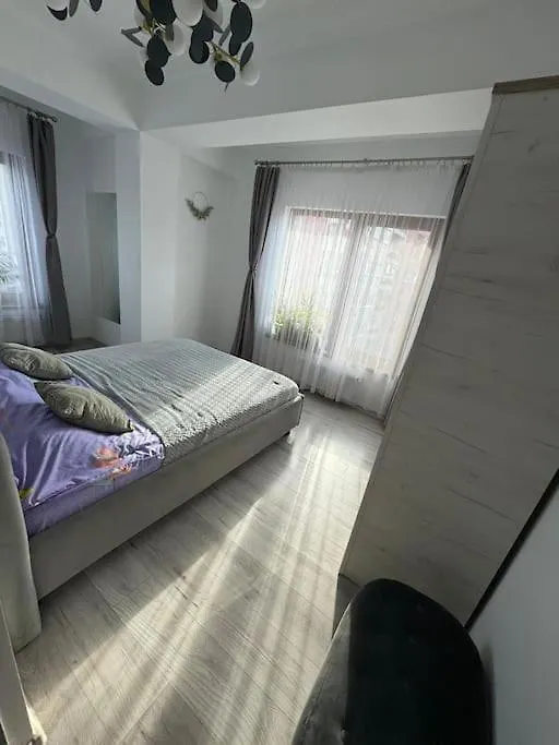 Jules Cozy Place Bukareszt 0*,  Rumunia